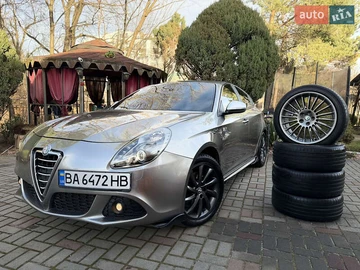 Авто Alfa Romeo Giulietta 2010 № 8323562