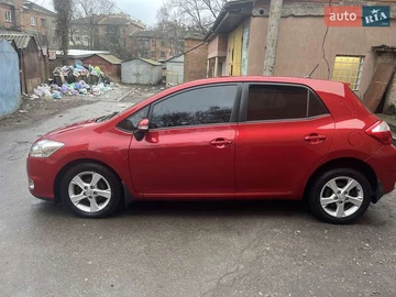 Авто Toyota Auris 2012 № 8323577