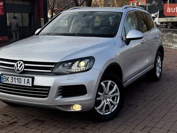Авто Volkswagen Touareg 2010 № 8323614