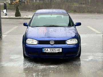 Авто Volkswagen Golf 2000 № 8323842