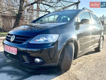 Авто Volkswagen Golf Plus 2008 № 8323897