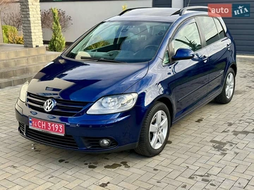 Авто Volkswagen Golf Plus 2008 № 8323900