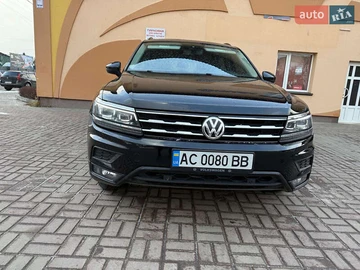 Авто Volkswagen Tiguan 2017 № 8323992