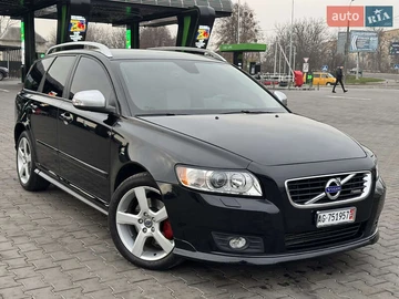 Авто Volvo V50 2012 № 8324543