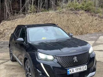 Авто Peugeot 2008 2021 № 8324670