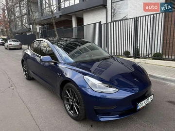 Авто Tesla Model 3 2023 № 8324679