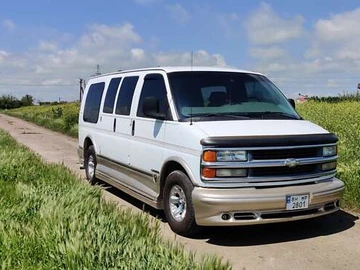 Авто Chevrolet Express 2002 № 8324681