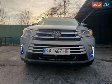 Авто Toyota Highlander 2019 № 8324793