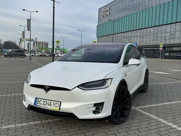 Авто Tesla Model X 2019 № 8324799