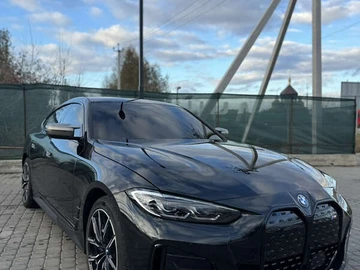 Авто BMW I4 2023 № 8324821