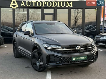 Авто Volkswagen Touareg 2024 № 8324836