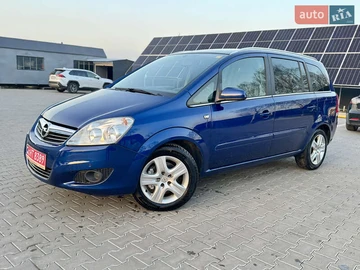 Авто Opel Zafira 2009 № 8325050