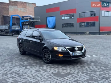 Авто Volkswagen Passat 2010 № 8325059