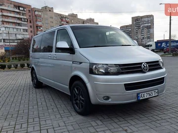 Авто Volkswagen Transporter 2015 № 8325353