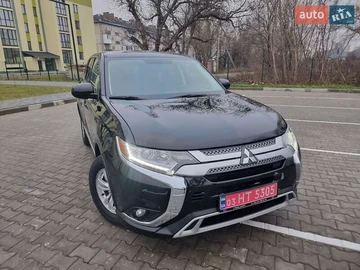 Авто Mitsubishi Outlander 2020 № 8325358