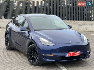 Авто Tesla Model Y 2023 № 8325368