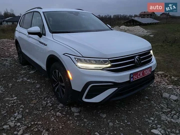 Авто Volkswagen Tiguan 2024 № 8325370