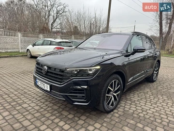 Авто Volkswagen Touareg 2019 № 8325416