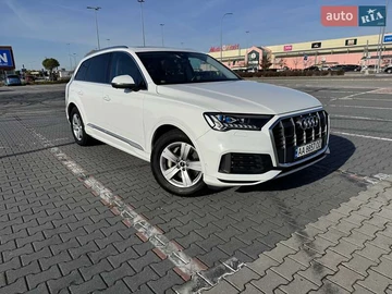Авто Audi Q7 2021 № 8325500