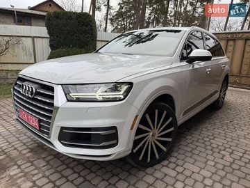 Авто Audi Q7 2017 № 8326012