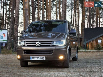 Авто Volkswagen Multivan 2012 № 8326022