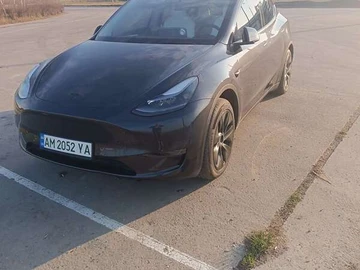 Авто Tesla Model Y 2024 № 8326079