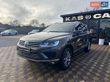 Авто Volkswagen Touareg 2015 № 8326085