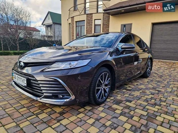 Авто Toyota Camry 2021 № 8326095