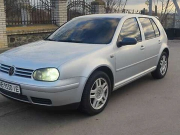 Авто Volkswagen Golf 2002 № 8326277