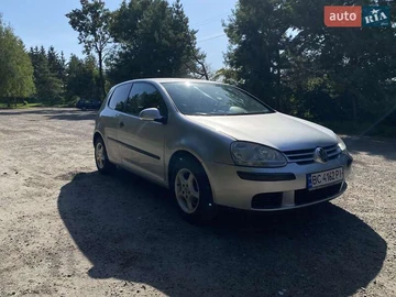 Авто Volkswagen Golf 2004 № 8326284