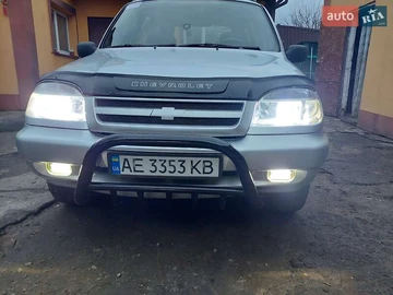 Авто Chevrolet Niva 2004 № 8326285
