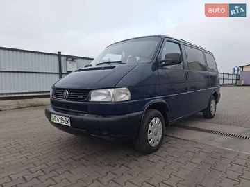 Авто Volkswagen Transporter 2000 № 8326288