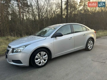 Авто Chevrolet Cruze 2015 № 8326308