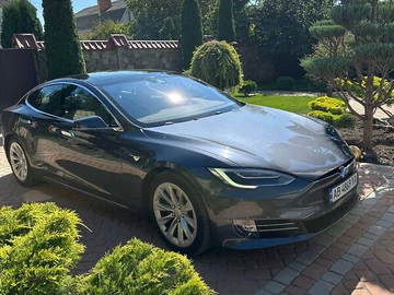 Авто Tesla Model S 2016 № 8326358