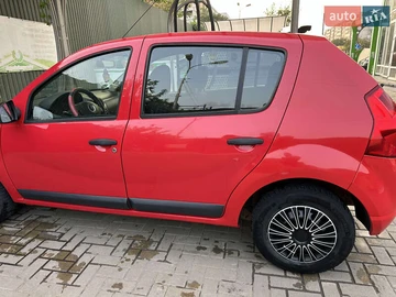 Авто Dacia Sandero 2009 № 8326403