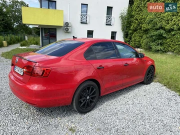 Авто Volkswagen Jetta 2013 № 8326493