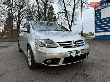 Авто Volkswagen Golf Plus 2008 № 8326858