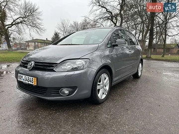 Авто Volkswagen Golf Plus 2013 № 8326866