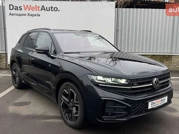 Авто Volkswagen Touareg 2023 № 8327106