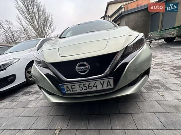 Авто Nissan Leaf 2018 № 8327198