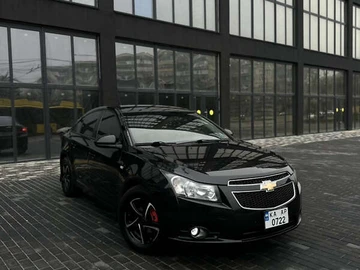 Авто Chevrolet Cruze 2011 № 8327426