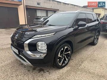Авто Mitsubishi Outlander 2021 № 8327862