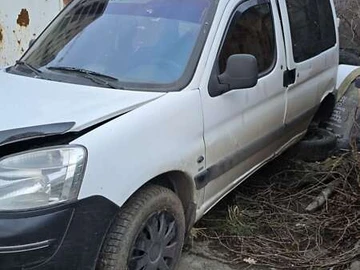 Авто Peugeot Partner 2007 № 8327970