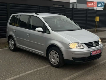 Авто Volkswagen Touran 2004 № 8328011