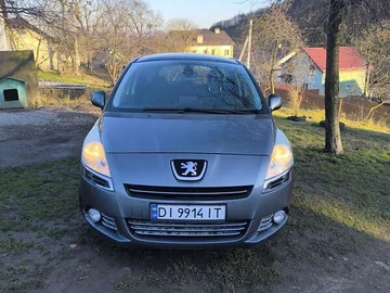 Авто Peugeot 5008 2011 № 8328103