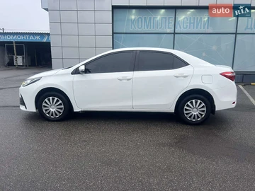 Авто Toyota Corolla 2016 № 8328127