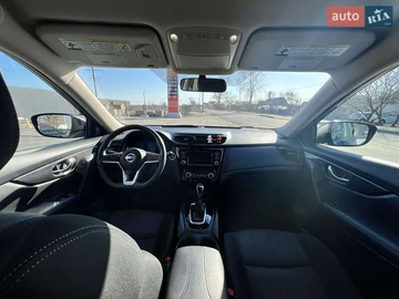 Авто Nissan Rogue 2018 № 8328251
