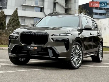 Авто BMW X7 2024 № 8328422