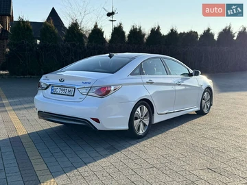 Авто Hyundai Sonata 2013 № 8328618