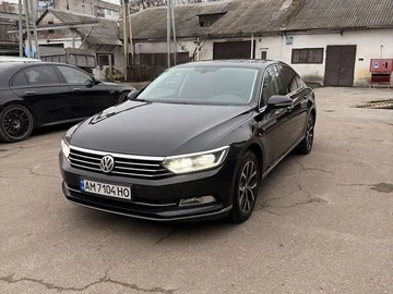 Авто Volkswagen Passat 2018 № 8328853